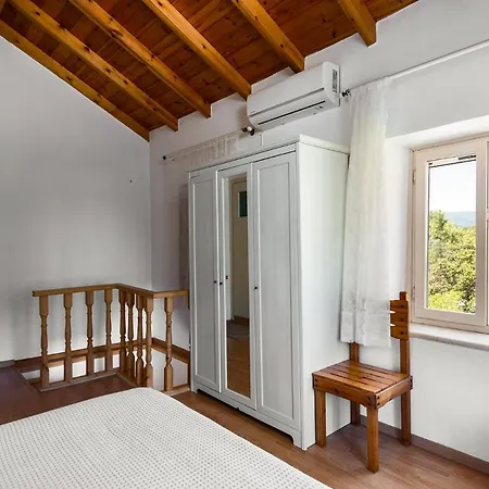 Traditional Rustic Maisonette By Konnect Apartment Agios Ioannis Peristerion